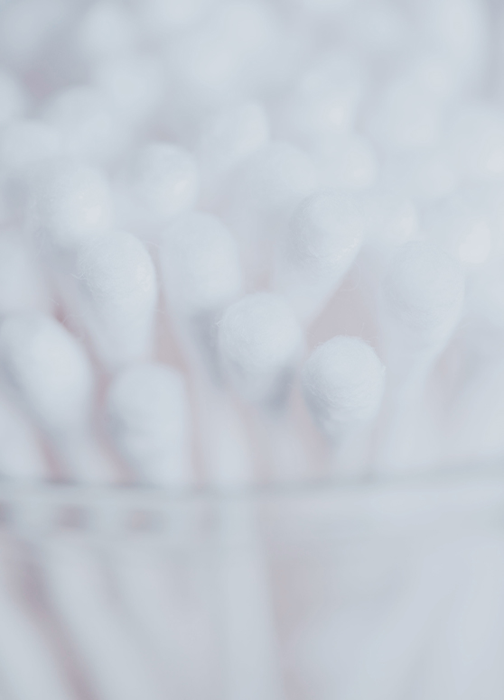 q-tips can be used to deal with oily skin